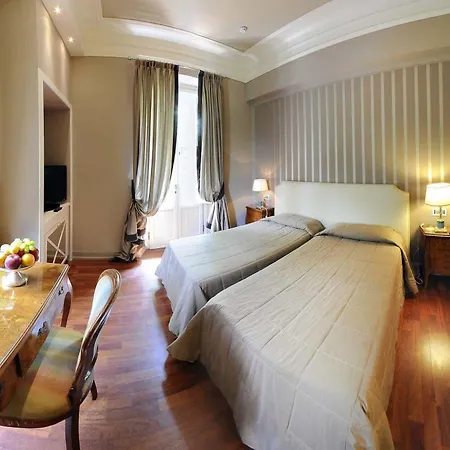 호텔 Astoria 4*
